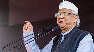 دیپو چندر کو جھوٹے الزامات لگا کر حجومی تشدد کا شکار بنایا: تسلیمہ نسرین