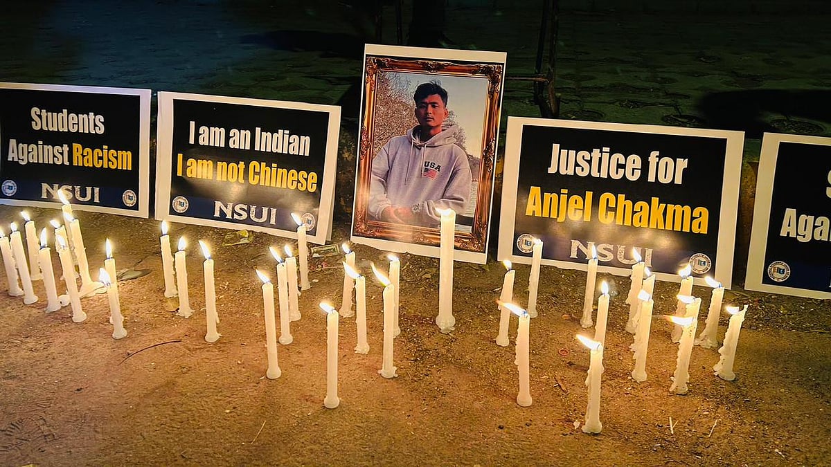 ’نفرت نے اینجل چکما کا قتل کیا اور خاموشی نے قصورواروں کو بچایا‘، این ایس یو آئی نے جنتر منتر پر نکالا کینڈل مارچ