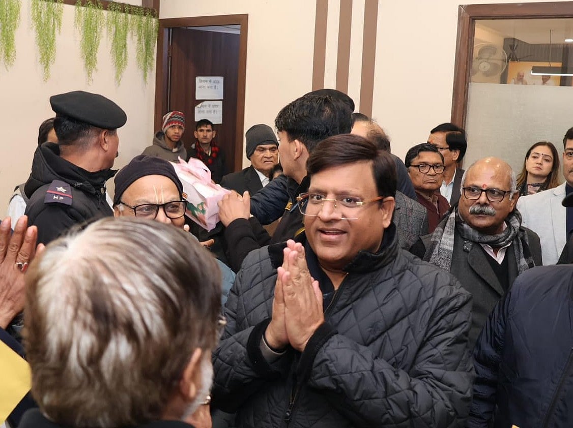 <div class="paragraphs"><p>تصویر :&nbsp; وہل گوئل ایکس ہینڈ</p></div>