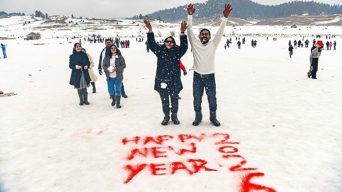 کشمیر سے کیرالہ تک نئے سال کے پہلے دن کہیں بارش تو کہیں شدید سردی