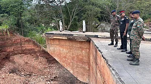 <div class="paragraphs"><p>آئی اے این ایس</p></div>