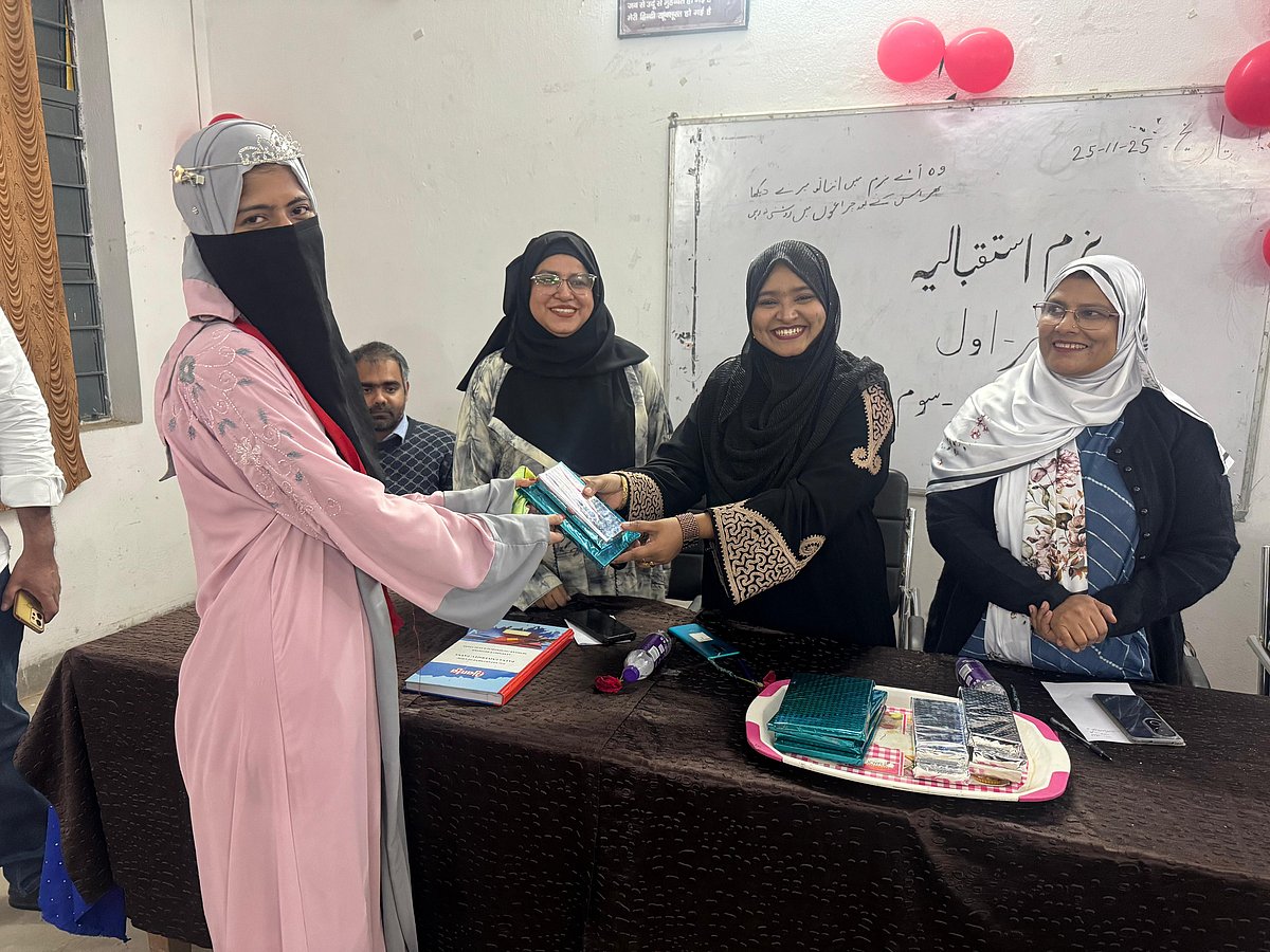 پٹنہ یونیورسٹی میں شعبۂ اردو کا ماحول مجموعی طور پر سنجیدہ، لیکن چیلنجز سے خالی نہیں: ڈاکٹر افشاں بانو