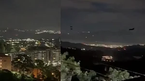 <div class="paragraphs"><p>وینزویلا پر امریکی حملہ کا منظر، تصویر سوشل میڈیا</p></div>