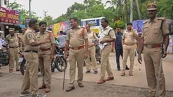 <div class="paragraphs"><p>مدھیہ پردیش پولیس (فائل تصویر)</p></div>