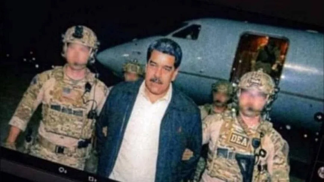 <div class="paragraphs"><p>وینزویلا کے گرفتار صدر مادورو، تصویر ’ایکس‘ <a href="https://x.com/Its_ereko">@Its_ereko</a></p></div>