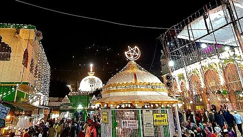 <div class="paragraphs"><p>اجمیر شریف</p></div>