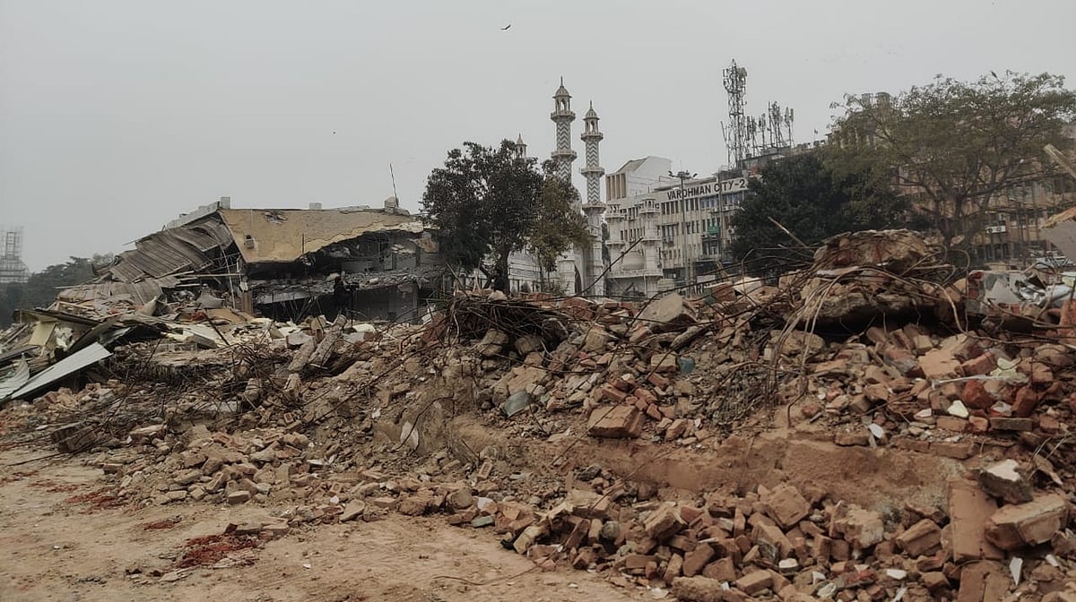 <div class="paragraphs"><p>تصویر قومی آواز / وپن</p></div>