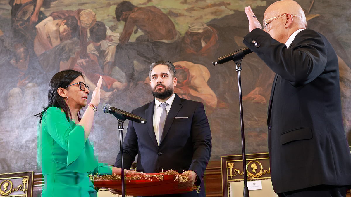 ٹرمپ کو منشیات کی اسمگلنگ سے لینا دینا نہیں بلکہ تیل کی بھوک ہے: وینزویلا کی نئی رہنما روڈریگوز