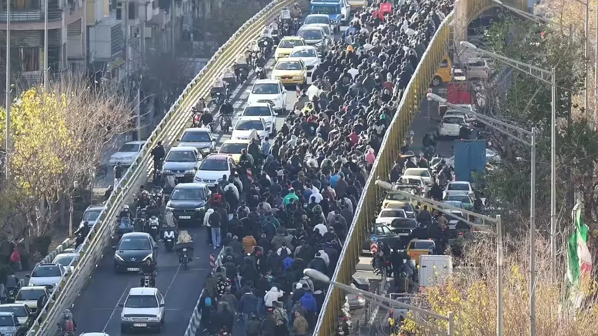 <div class="paragraphs"><p>ایران میں مظاہرہ / سوشل میڈیا</p></div>