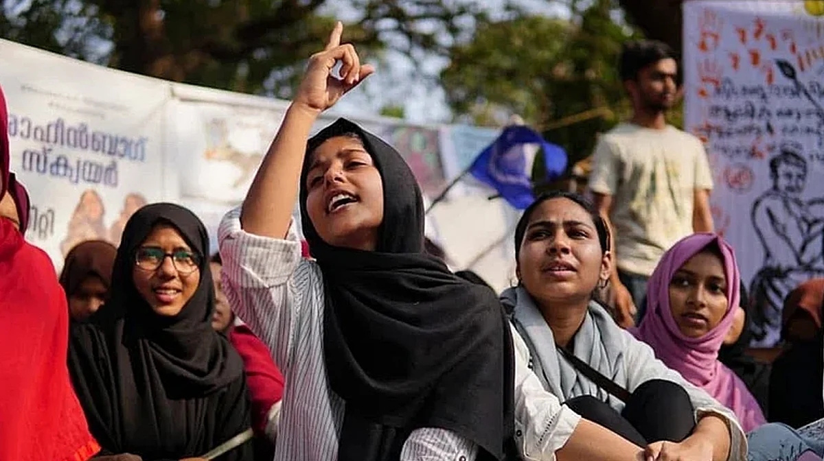 کوئی ہیش ٹیگ ہمارا گھر ٹوٹنے سے نہیں بچا سکتا تھا: آفرین فاطمہ