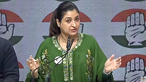 انکیتا بھنڈاری قتل معاملہ: مہیلا کانگریس صدر الکا لامبا کا بی جے پی پر حملہ، وی آئی پی زاویے کی آزادانہ تحقیقات کا مطالبہ