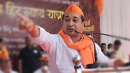 مہاراشٹر کے وزیر نتیش رانے کے بنگلے کے باہر مشتبہ بیگ ملنے سے سنسنی