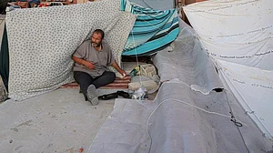 <div class="paragraphs"><p>فائل علامتی تصویر آئی اے این ایس</p></div>