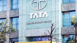 ٹی سی ایس نے 6 ماہ میں 30 ہزار سے زائد ملازمین کو دکھایا کمپنی سے باہر کا راستہ، اے آئی نے پیدا کیے مشکل حالات