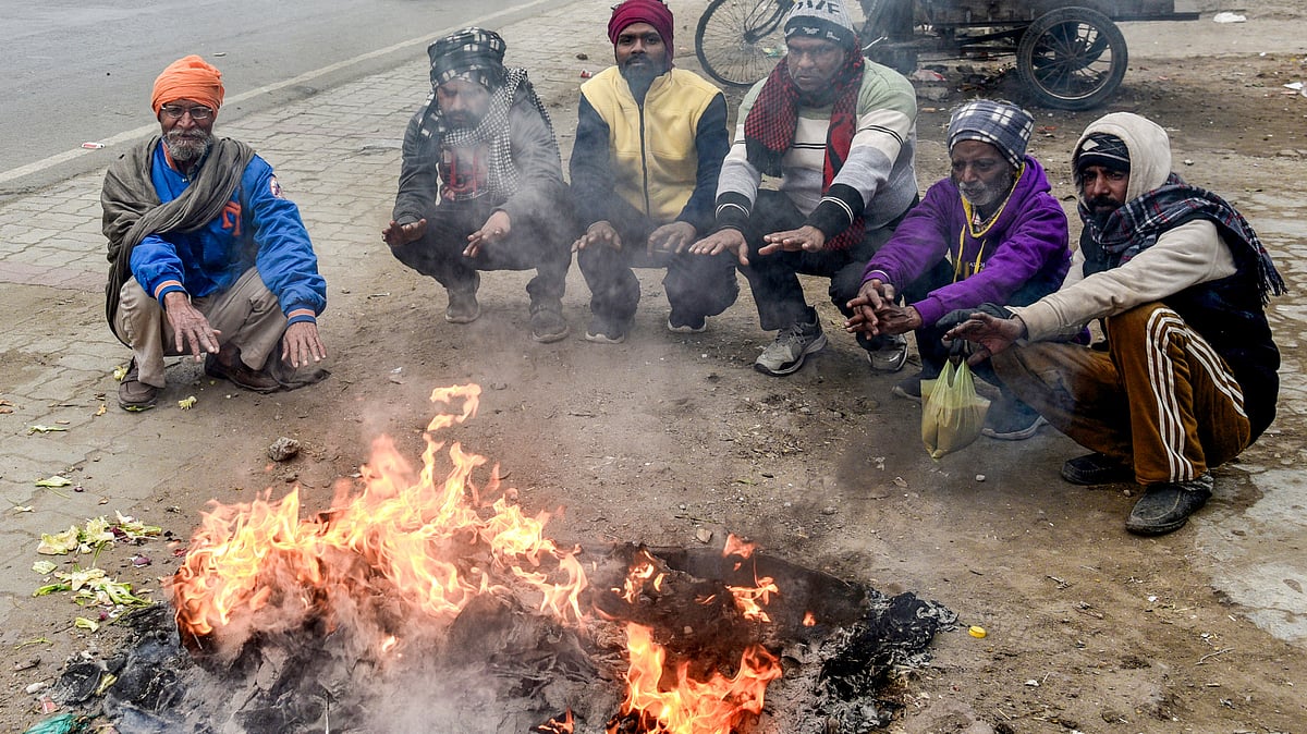 پنجاب اور ہریانہ میں شدید سردی کی لہر، کئی شہروں میں درجہ حرارت معمول سے دس ڈگری سیلسیس تک نیچے