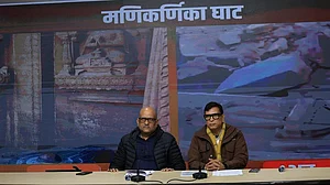 مودی-یوگی حکومت وارانسی میں مندروں اور مورتیوں کو توڑ کر ہزاروں سال پرانی مذہبی و ثقافتی وراثت تباہ کر رہی: کانگریس