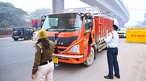 دہلی میں ہوا کا معیار خطرناک حد تک پہنچا، گریپ-3 کے سخت اقدامات نافذ