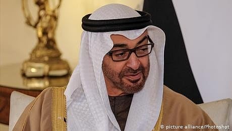 <div class="paragraphs"><p>ولی عہد شیخ محمد بن زید </p></div>