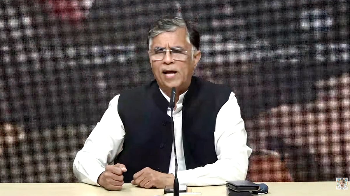 پون کھیڑا کا مودی حکومت پر شدید حملہ، شنکراچاریہ کے ساتھ بدسلوکی اور مذہب کے نام پر سیاست کا الزام