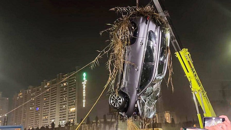 نوئیڈاحادثہ: انجینئر کی موت کے معاملے میں دوسری ایف آئی آر درج، پانچ نامزد