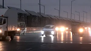 <div class="paragraphs"><p>سوشل میڈیا</p></div>