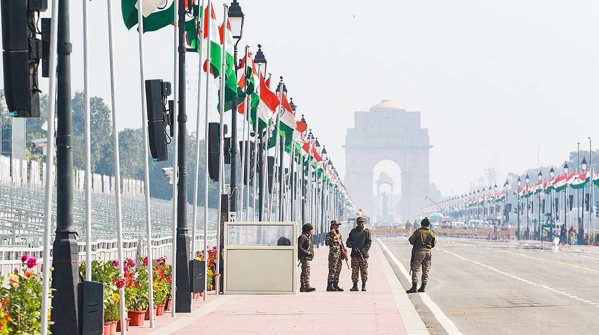 یومِ جمہوریہ: دہلی میں 30 ہزار سے زائد پولیس اہلکار تعینات، اے آئی نگرانی سے سکیورٹی سخت