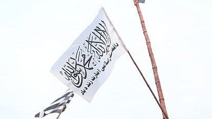 افغانستان میں مولویوں کو جرائم کی سزا نہیں دی جائے گی لیکن غلاموں کو دی جائے گی