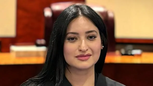 مہاراشٹر کی بیٹی لبنیٰ قاضی چودھری کا امریکی عدلیہ میں تاریخی قدم، نیوجرسی میں ایڈمنسٹریٹیو لاء جج کی حیثیت سے حلف