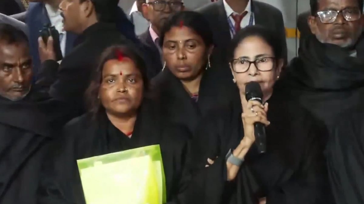 <div class="paragraphs"><p>ممتا بنرجی (ویڈیو گریب)</p></div>