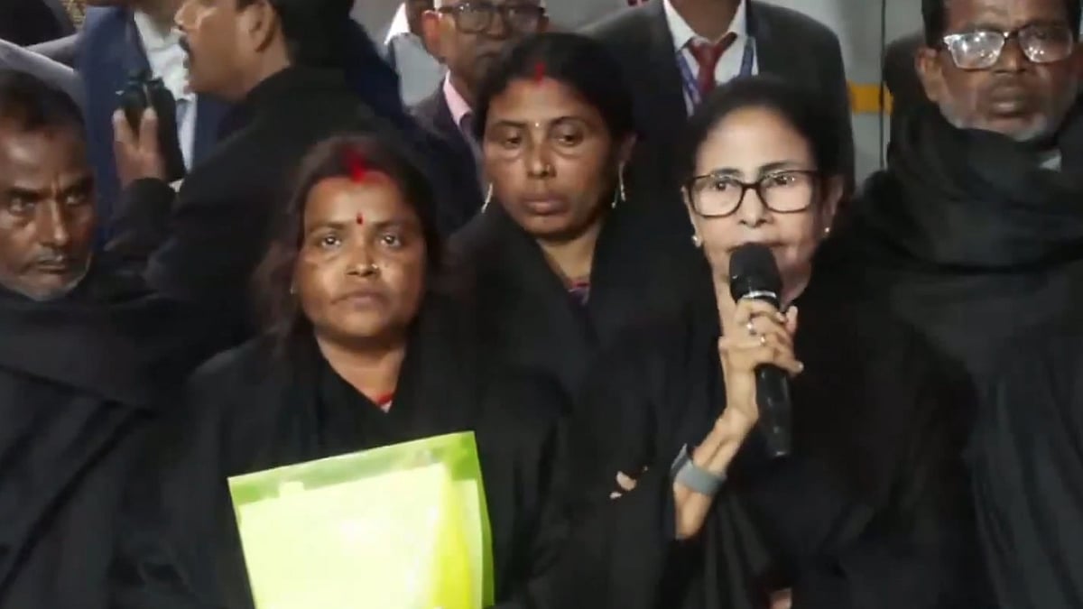 <div class="paragraphs"><p>ممتا بنرجی (ویڈیو گریب)</p></div>