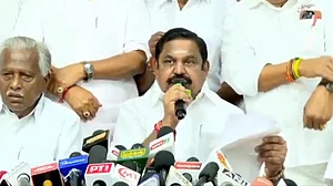 <div class="paragraphs"><p>ای پلانیسوامی (ویڈیو گریب)</p></div>