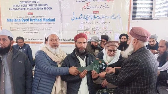 ’دلاسہ تو سب نے دیا لیکن کام جمعیۃ علماء ہند نے کیا‘، جموں و کشمیر کے سیلاب متاثرین کا مولانا ارشد مدنی کے تئیں اظہارِ تشکر