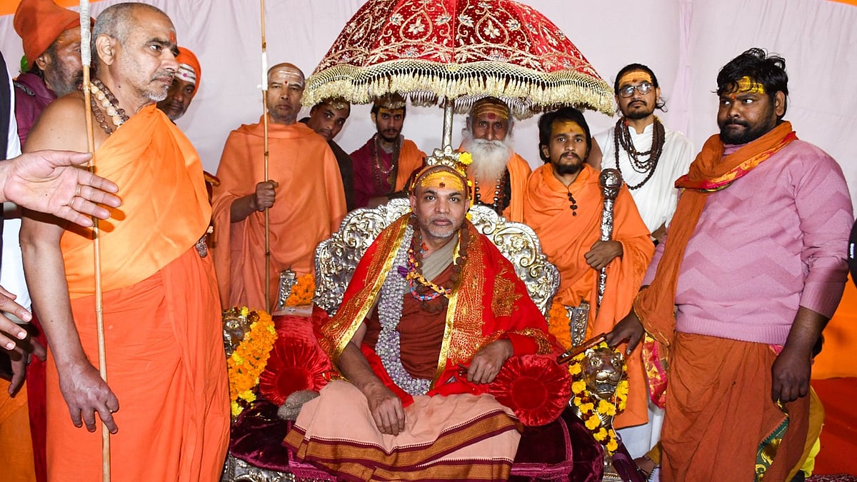 شنکراچاریہ اوی مکتیشورانند کا جگد گرو رام بھدراچاریہ کے خلاف سنگین الزام