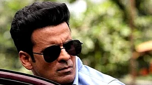 ’کسی بھی طبقے کی توہین کرناغلط ‘، فلم ’گھوس خور پنڈت‘ بنانے والوں کو سپریم کورٹ کی لتاڑ