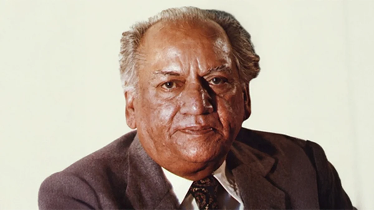 <div class="paragraphs"><p>فیض احمد فیض / آئی اے این ایس</p></div>