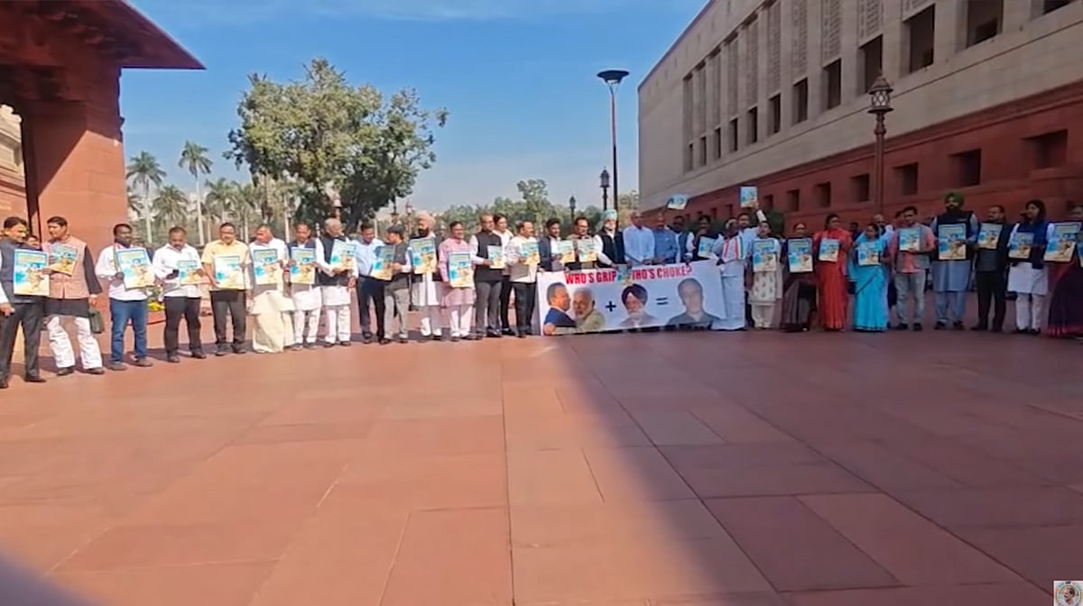 ایپسٹین فائل تنازع: اپوزیشن کا ہردیپ سنگھ پوری کے استعفے کا مطالبہ، لوک سبھا کی کارروائی 9 مارچ تک ملتوی