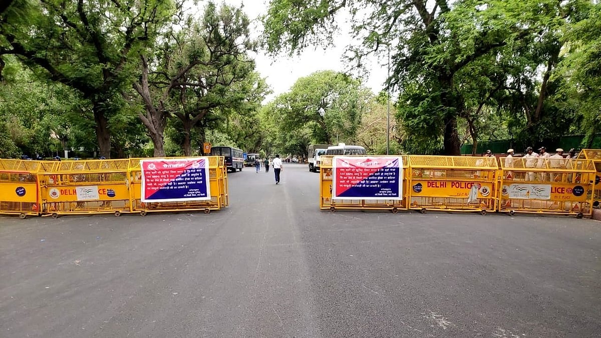 دہلی میں ہائی الرٹ! اے آئی امپیکٹ سمٹ 2026 کے پیش نظر ٹریفک ایڈوائزری جاری