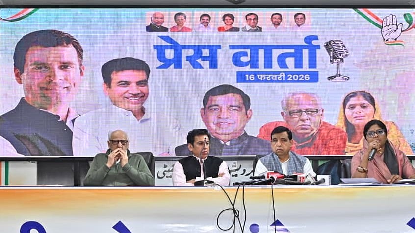 <div class="paragraphs"><p>پریس کانفرنس کرتے ہوئے دہلی کانگریس کے لیڈرا، تصویر ’ایکس‘&nbsp;<a href="https://x.com/INCDelhi">@INCDelhi</a></p></div>