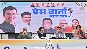 <div class="paragraphs"><p>پریس کانفرنس کرتے ہوئے دہلی کانگریس کے لیڈرا، تصویر ’ایکس‘ <a href="https://x.com/INCDelhi">@INCDelhi</a></p></div>