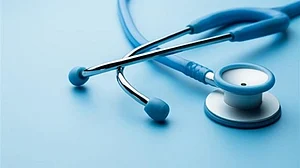 ڈاکٹر، تصویر آئی اے این ایس