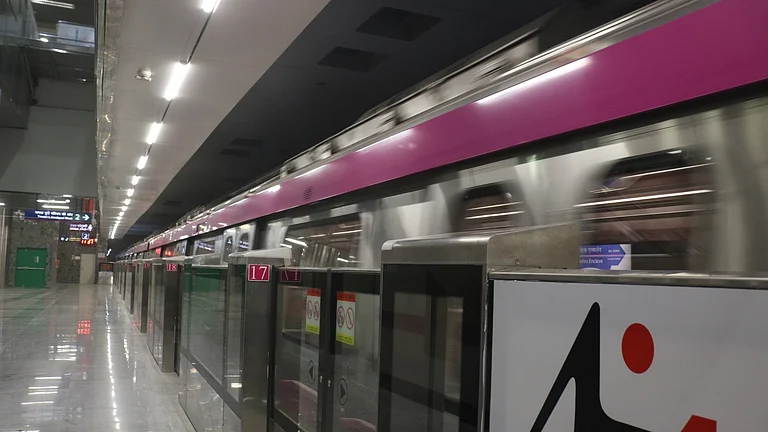 نبی کریم میٹرو اسٹیشن کا نام بدل کر رام نگر کرنے کا مطالبہ