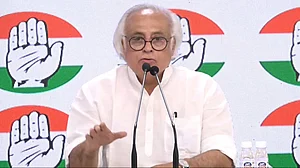 <div class="paragraphs"><p>جے رام رمیش / INCIndia@</p></div>