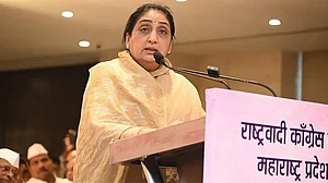 <div class="paragraphs"><p>سوشل میڈیا</p></div>