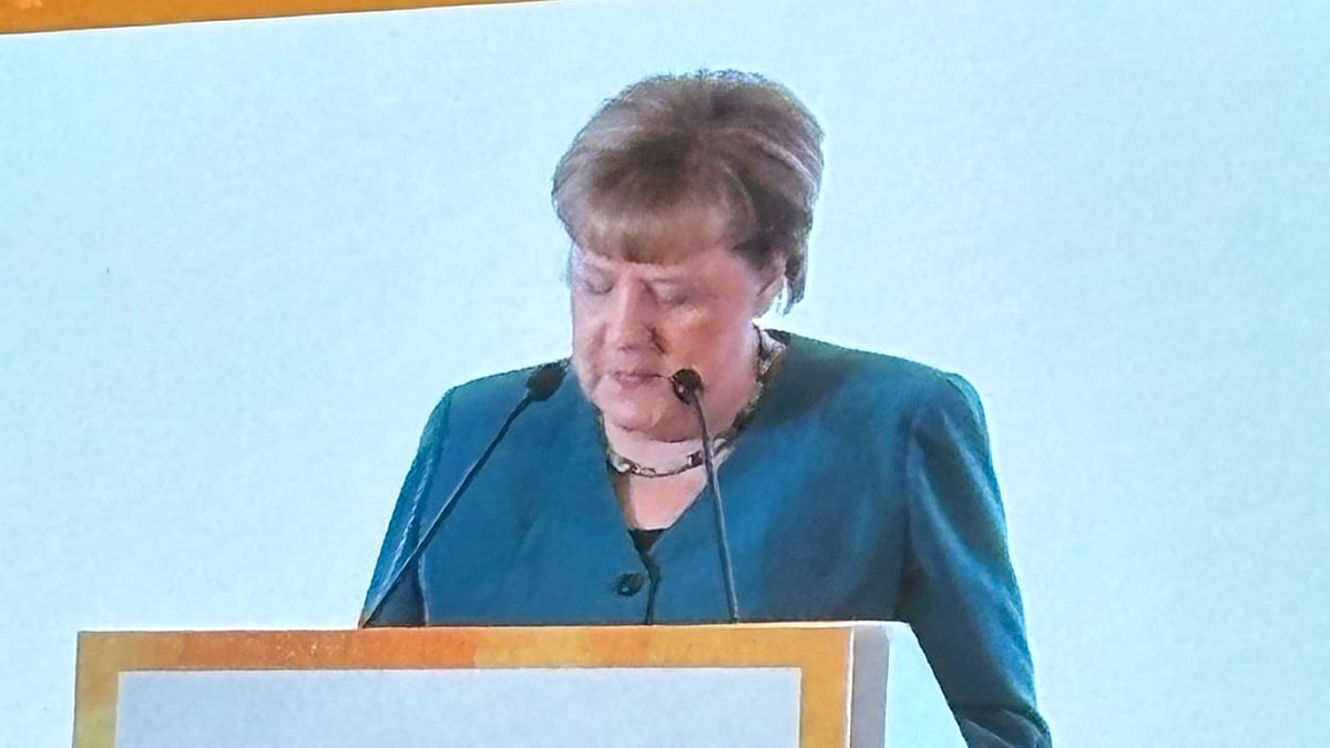 <div class="paragraphs"><p>جرمنی کی سابق چانسلر انجیلا مرکیل، تصویر سوشل میڈیا</p></div>