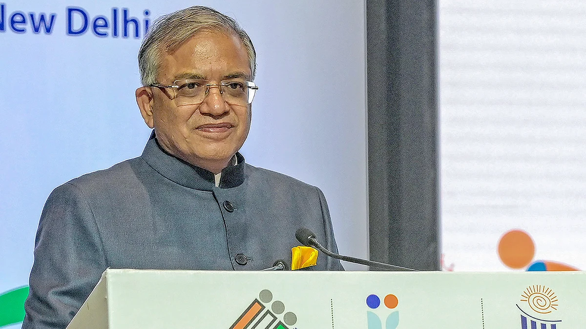 <div class="paragraphs"><p>چیف الیکشن کمشنر گیانیش کمار / آئی اے این ایس</p></div>