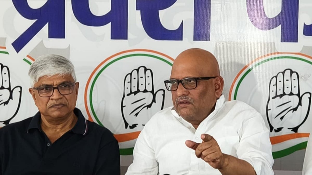 منریگا ادائیگی میں تاخیر اور چوری چورا پروگرام منسوخی پر کانگریس کا حکومت پر حملہ