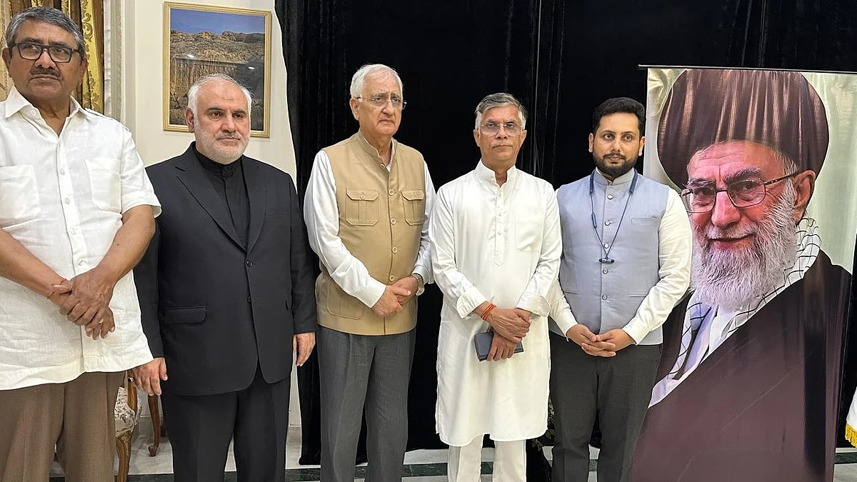 <div class="paragraphs"><p>کانگریس کا وفد</p></div>