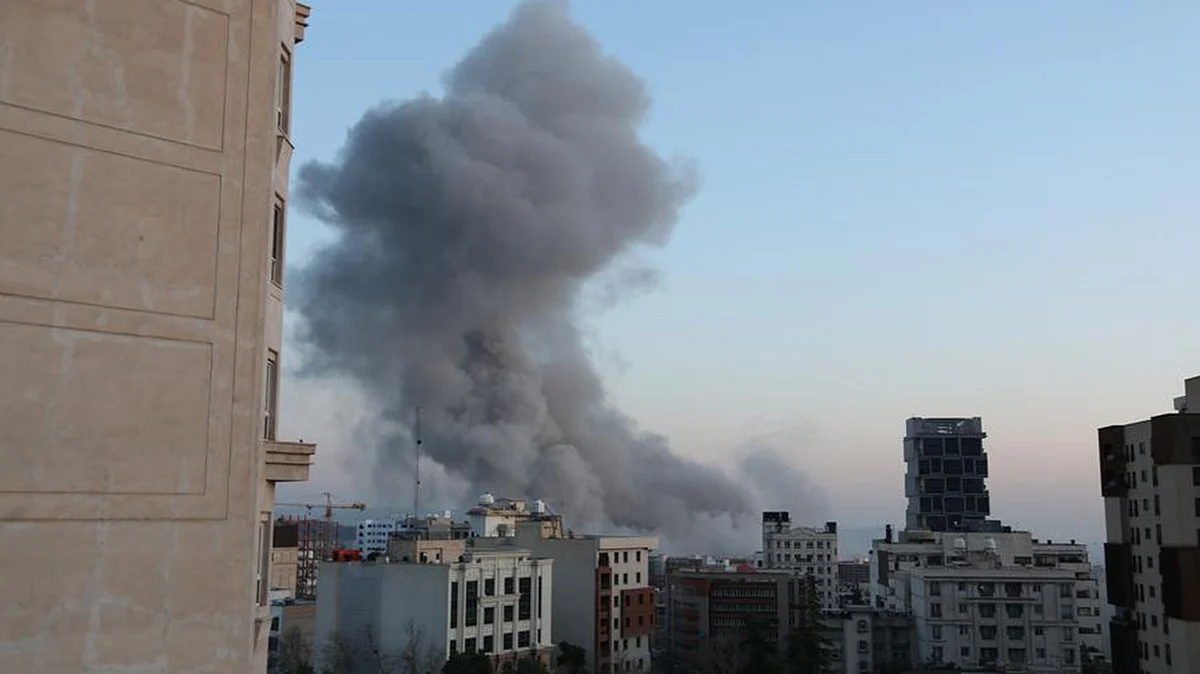 <div class="paragraphs"><p>فائل تصویر</p></div>