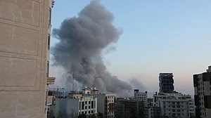 ایران کے ڈرون حملے، بحرین اور کویت کی تنصیبات کو نقصان، مشرق وسطی کی جنگ دوسرے ہفتے میں داخل