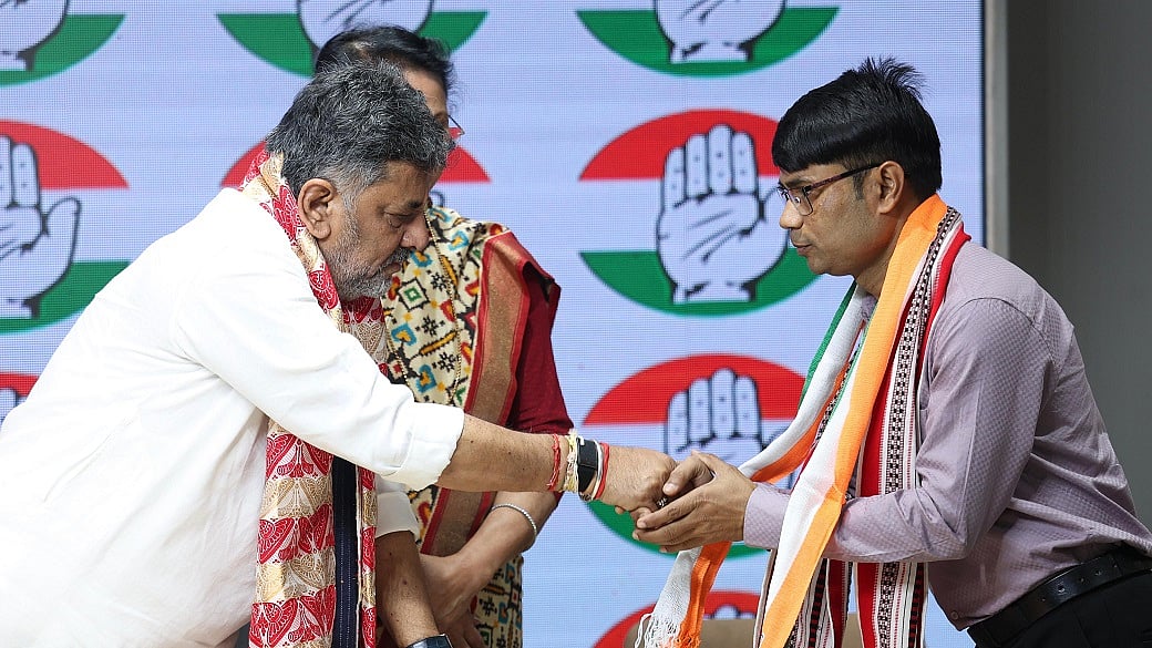 آسام اسمبلی انتخاب سے عین قبل آسام گن پریشد کے سرکردہ لیڈر جینت کھاؤند سمیت کئی شخصیات کانگریس میں شامل